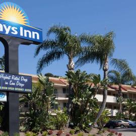 Days Inn by Wyndham San Diego Hotel Circle, hotel em San Diego