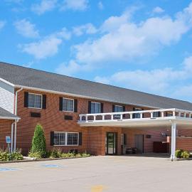 Super 8 by Wyndham New Hampton, ξενοδοχείο σε New Hampton