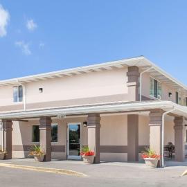 Super 8 by Wyndham Richlands/Claypool Hill Area, hotell sihtkohas Pounding Mill
