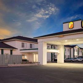 Super 8 by Wyndham Battle Mountain, hotelli kohteessa Battle Mountain