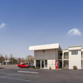 Howard Johnson by Wyndham Colorado Springs: Colorado Springs şehrinde bir otel