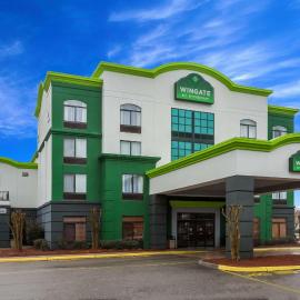 Wingate by Wyndham Chesapeake، فندق في تشيسابيك
