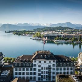 Hotel Schweizerhof Luzern, hotel en Lucerna