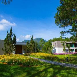Terracotta Hotel & Resort Dalat, hotel em Da Lat
