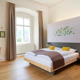 JUFA Hotel Stift Gurk, hotel en Gurk