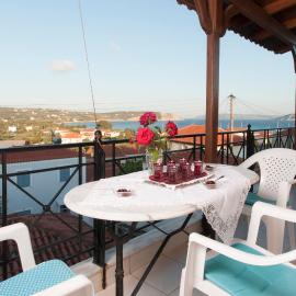 The house of "Angelina", magnificent view of the sea, hotel v destinácii Methoni