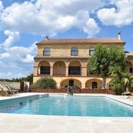 Mas d'Asvin & Spa, hotell sihtkohas Saint-Christol-lès-Alès