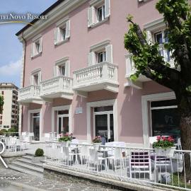 Castelnovo Resort, hotel en Castelnovo neʼ Monti