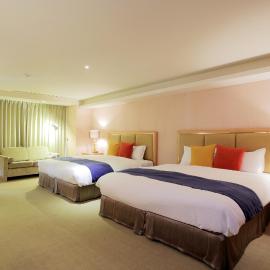 Jin Hua Hotel, готель у місті Лодун