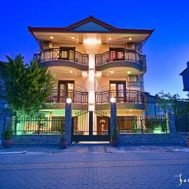 House Vallis, hotel v destinaci Sarti