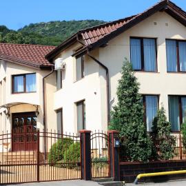 Silva House, hotel a Deva