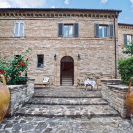 Borgo Acque Romane