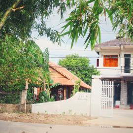 Loren Homestay