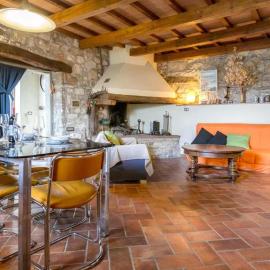 Casa Mazzocchi Vista su Poppi, hotel em Poppi