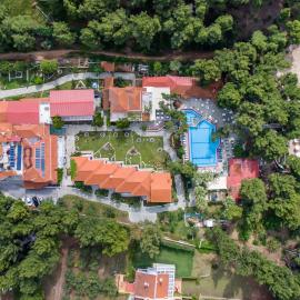 Nikiti में, होटल Porfi Beach Hotel