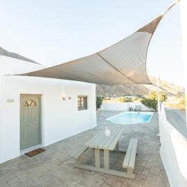 Elixirium villa, ξενοδοχείο στην Περίσσα