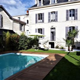Chambres d'Hôtes Maison La Porte Rouge, hotel Niort-ban