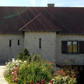 Jolie maison de campagne, hôtel à Lainsecq