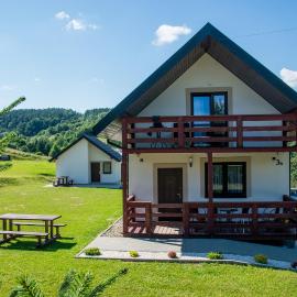 Domek na Horbie669 -395-830-, hotel i Bukowiec