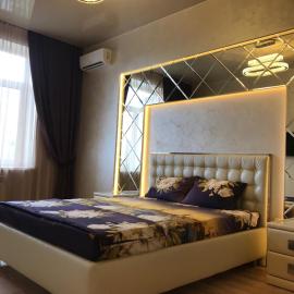 Luxury Apartment in Downtown, Near River Esplanade، فندق في خاركوف