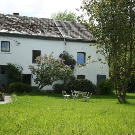 Gîte La Maison du Vieux Pommier, hotel em Spa