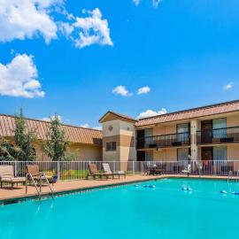Best Western Tulsa Airport, viešbutis mieste Talsa