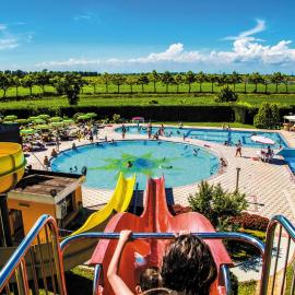 Victoria Mobilehome in Centro Vacanze San Francesco, khách sạn ở Duna Verde