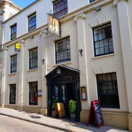 The Kings Head Hotel, hotel u gradu 'Ross on Wye'