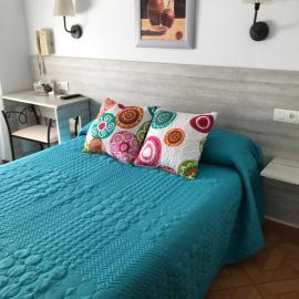 Hostal Argentina EN CACERES, hotel in Cáceres
