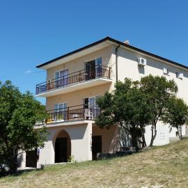 Apartments Claudia, hotel sa Šmrika
