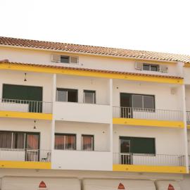 Suites Do Pinhal โรงแรมในโปรเอ็งซา-อา-นอวา