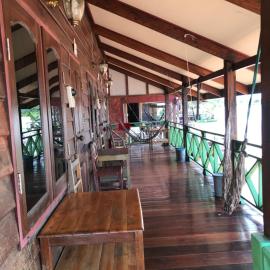 Somphamit Guesthouse, Hotel in Ban Khon