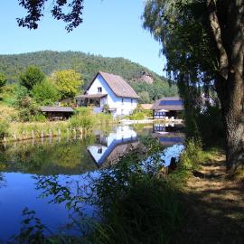 Au numéro 6, hotell sihtkohas Obersteinbach