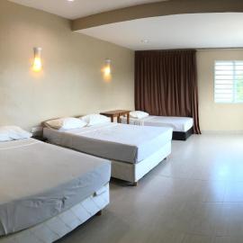 Pantai GuestHouse, hotel in Kuantan