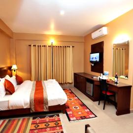 Hotel The Clock