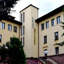 Hotel Jeravna, hotel v destinácii Bankya