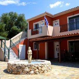 Spacious 1 bedroom apartment 2 km to Pessada beach