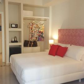 Sorrento ResArt Suite, מלון בסורנטו