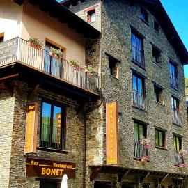 Apartaments Bonet, hotel i Pal