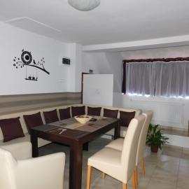 8888 Vendégház, Hotel in Lispeszentadorján