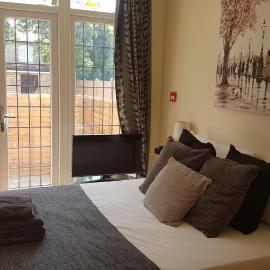 Anazing Studios 2 - North East London - Chingford