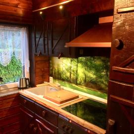 Holzhaus Trollblümchen am Wald und See, hotel di Neuruppin