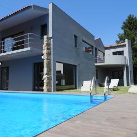 Mountain & Sea Serenity Villa - Private Pool, hotel u gradu Afife