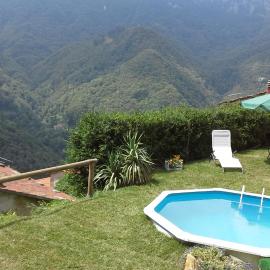 Casa Emilia, hotel u gradu 'Stazzema'