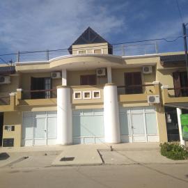 Hotel Gallone Memorial y Apart، فندق في Alejandro Roca