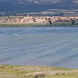Casas rurales LA LAGUNA y LA BUHARDILLA DE LA LAGUNA, hótel í Gallocanta