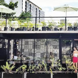 Murals Hostel and Cafe, хотел в Cebu City