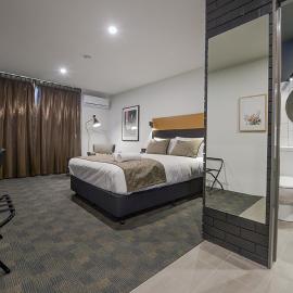 CBD Motor Inn, מלון בקופס הרבור