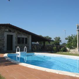 Casa Rústica Piscina, Apartadiño