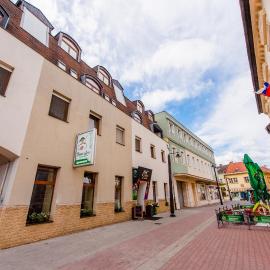 Penzion Atlas: Liptovský Mikuláš şehrinde bir otel
